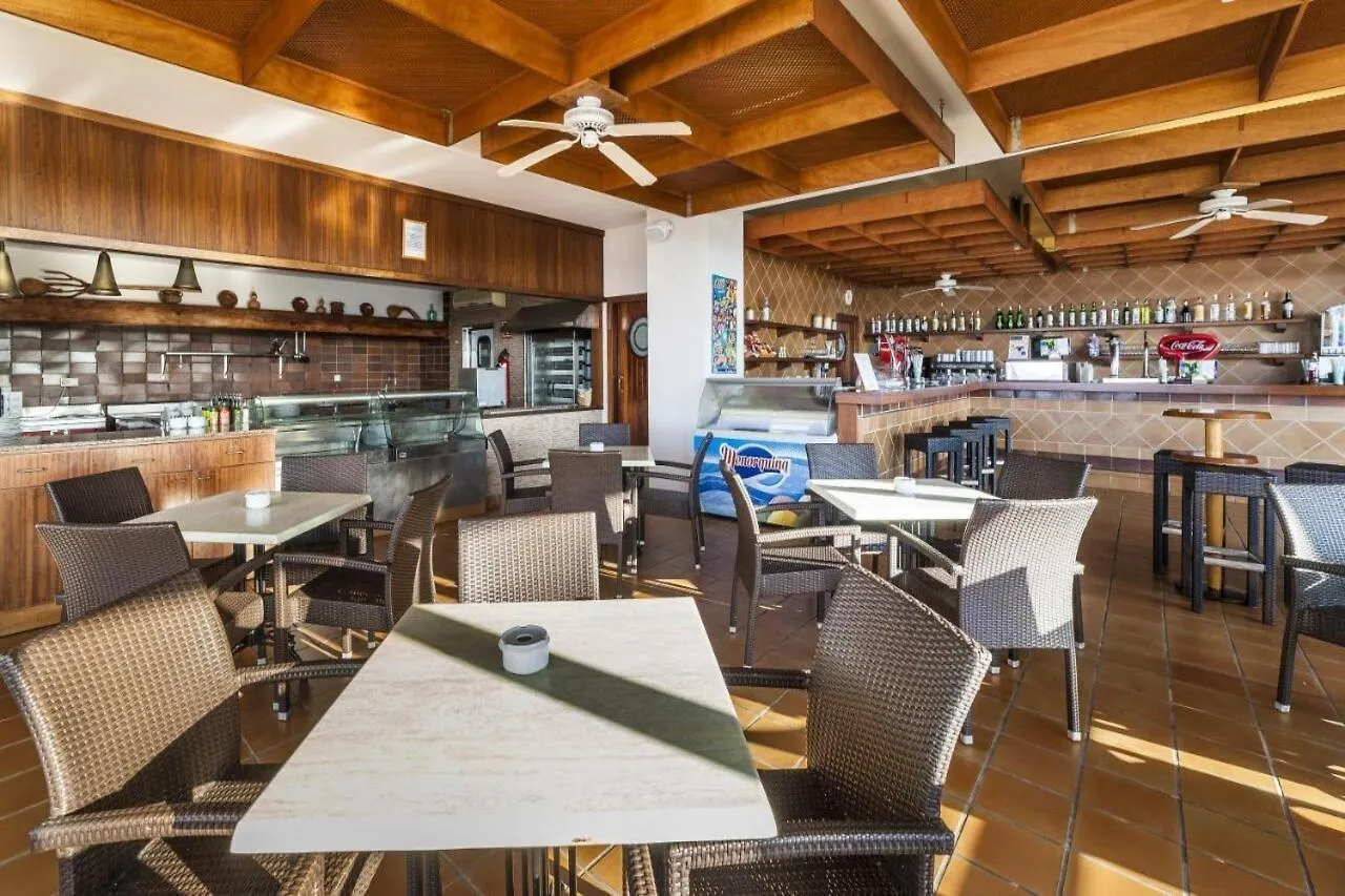卡拉恩·布拉内斯 Globales Almirante Farragut酒店 4*,